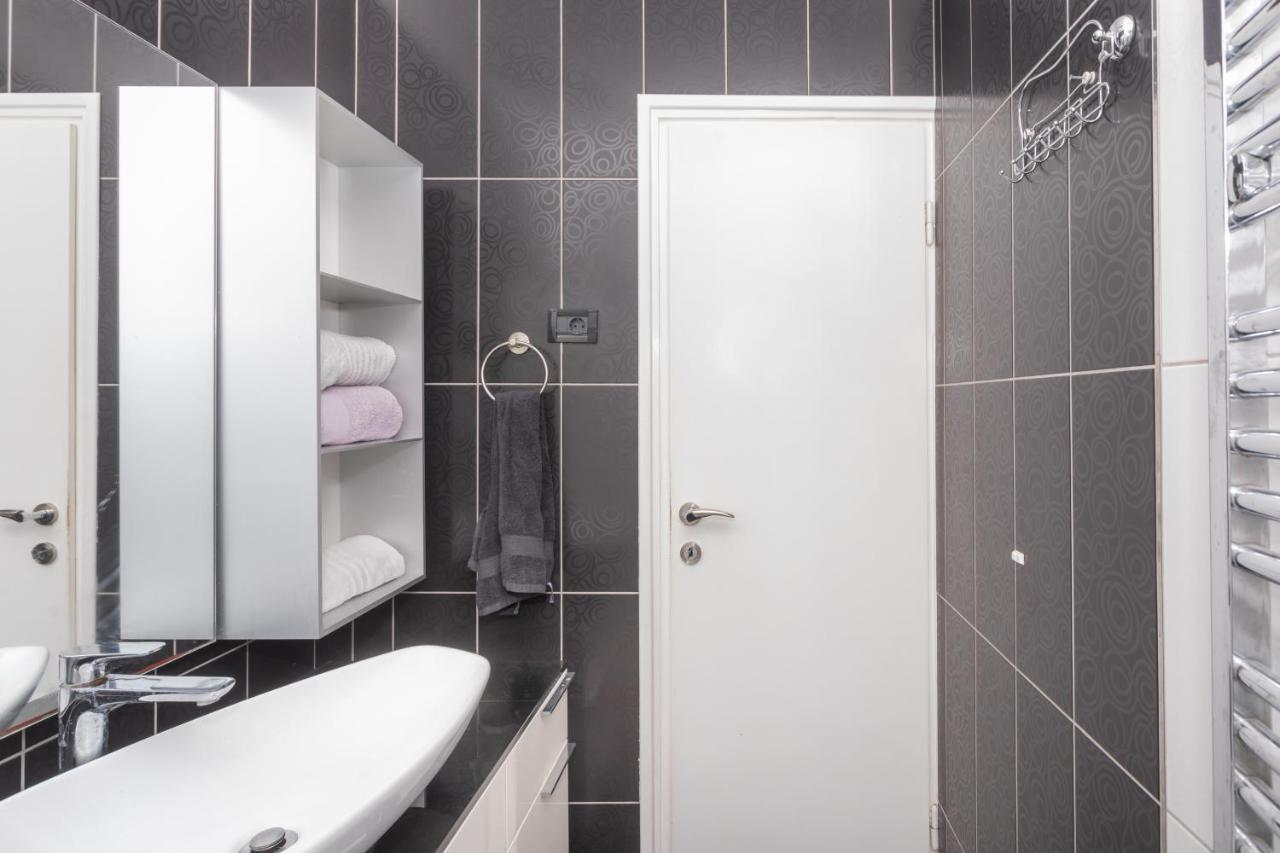 Villa City Center シベニク エクステリア 写真